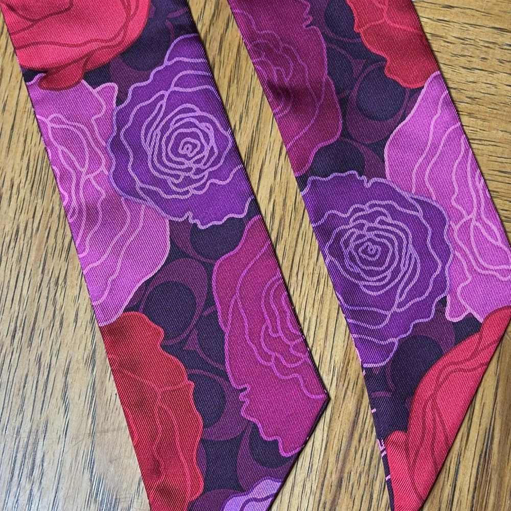 NWT COACH CAMPBELL FLORAL SILK SCARF